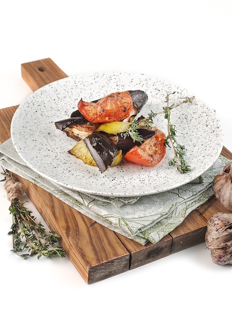 Taliz z apetycznym daniem